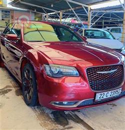 کرایسلەر 300